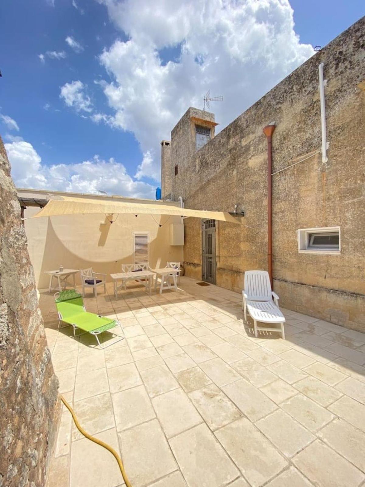 Appartement Casolare Giardino Aiarella-Assunta à Merine Chambre photo